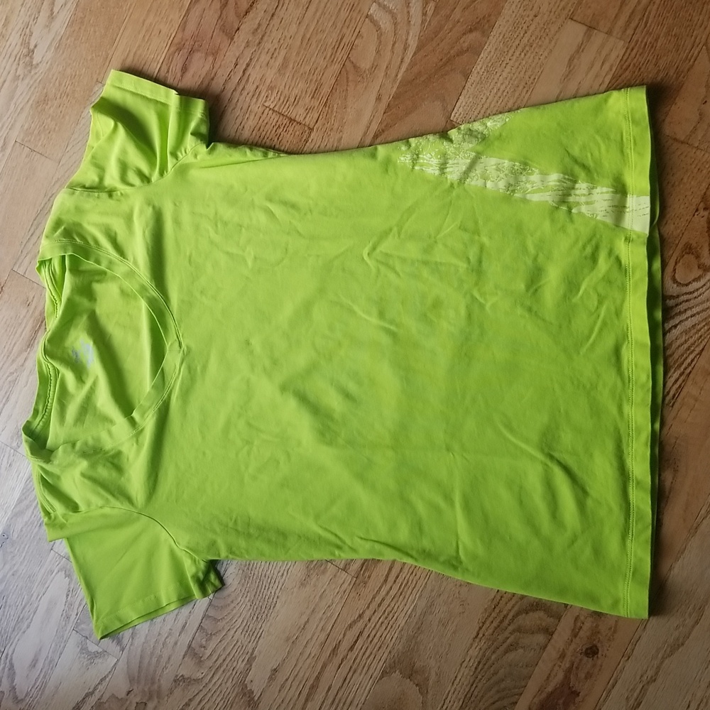 (XS) ARC'TERYX Neon Fitted V Neck Tee Athleisure Gorpcore Hiking Outdoor Active